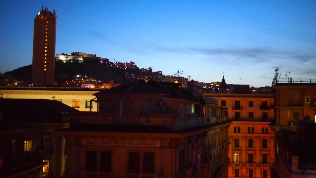 Casa Laurino B&B Naples Luaran gambar