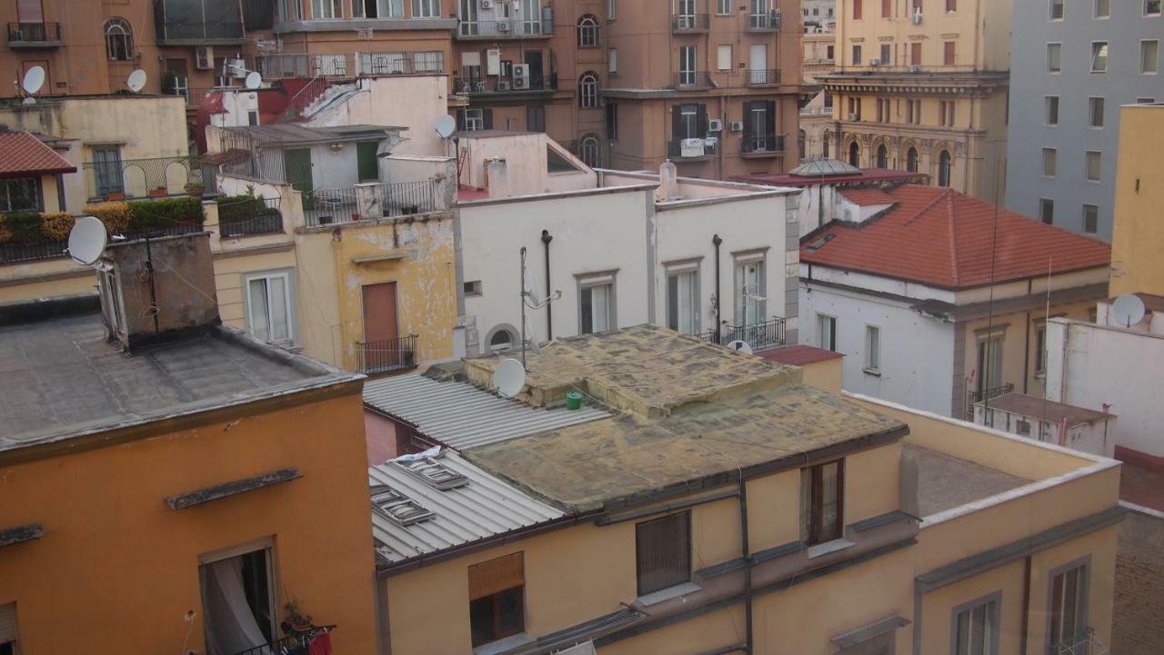 Casa Laurino B&B Naples Luaran gambar