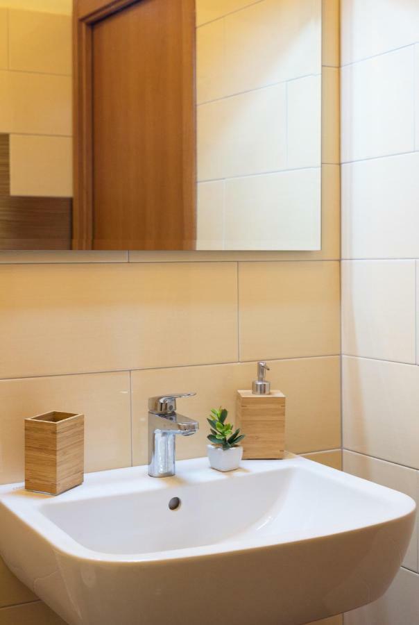 Casa Laurino B&B Naples Luaran gambar