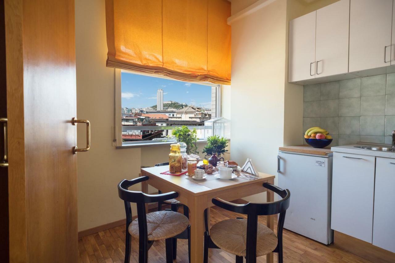 Casa Laurino B&B Naples Luaran gambar