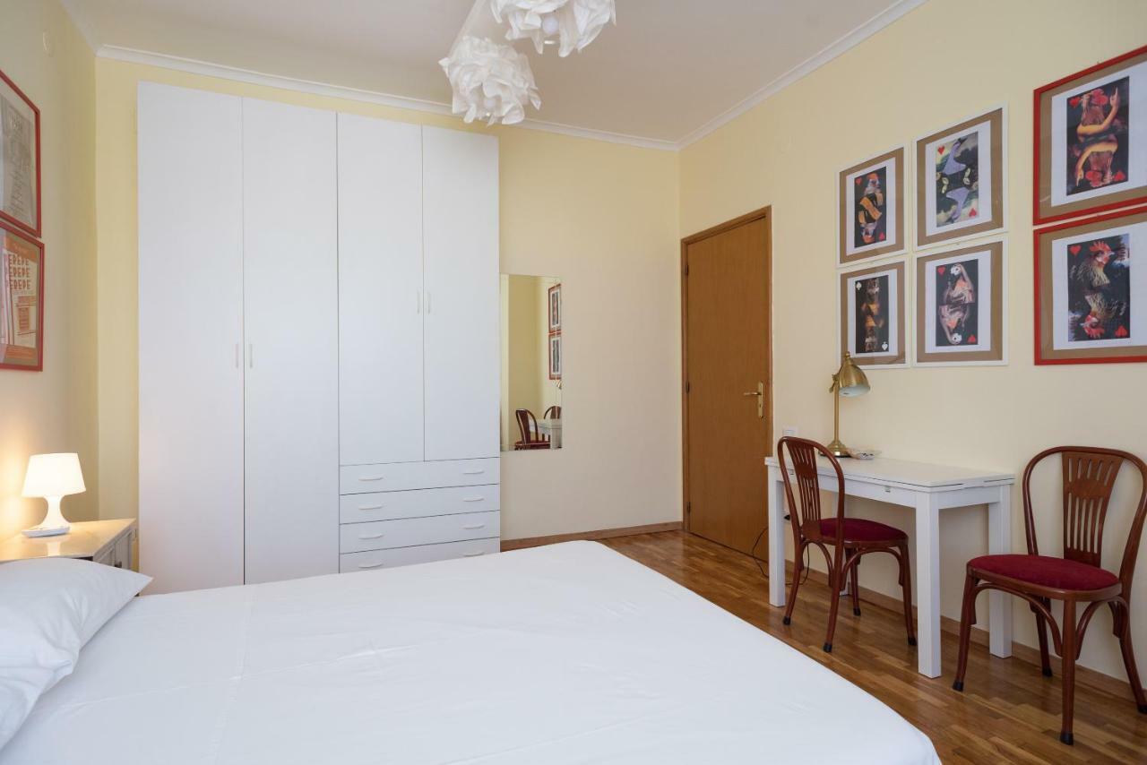 Casa Laurino B&B Naples Luaran gambar