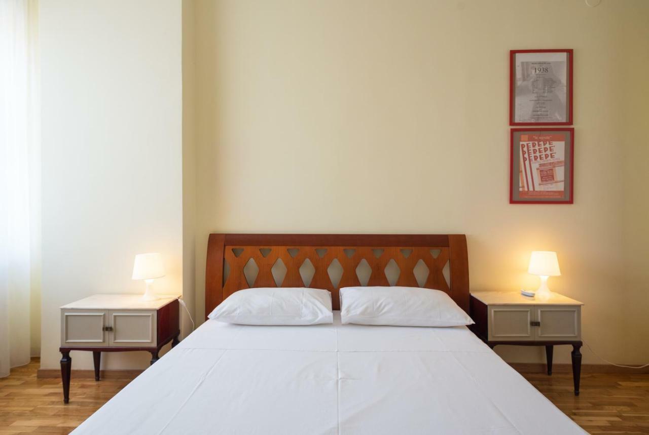 Casa Laurino B&B Naples Luaran gambar