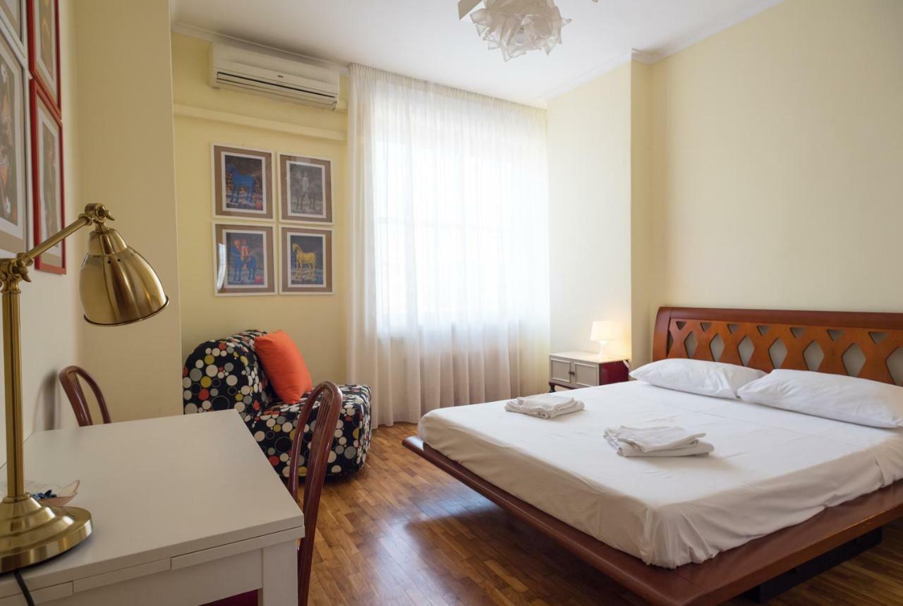 Casa Laurino B&B Naples Luaran gambar