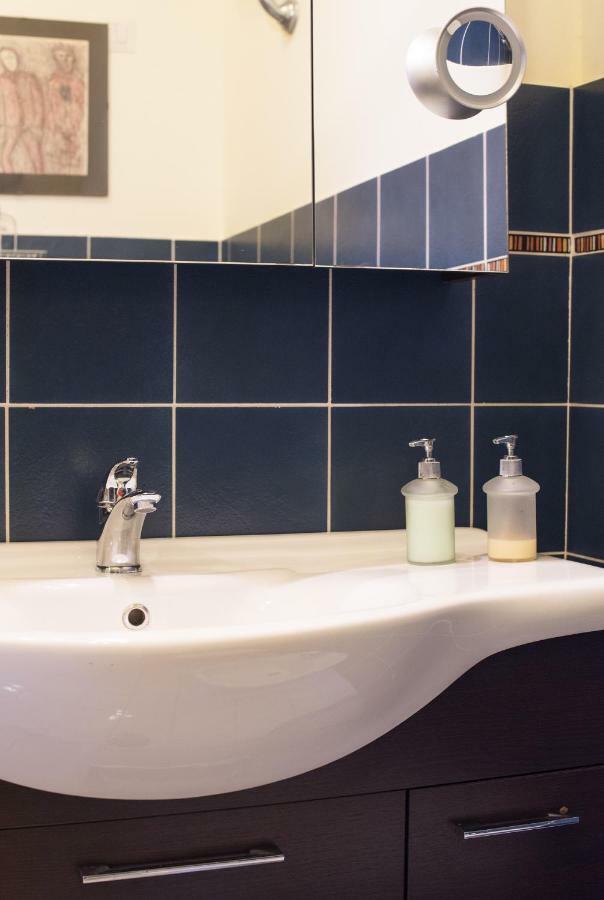 Casa Laurino B&B Naples Luaran gambar
